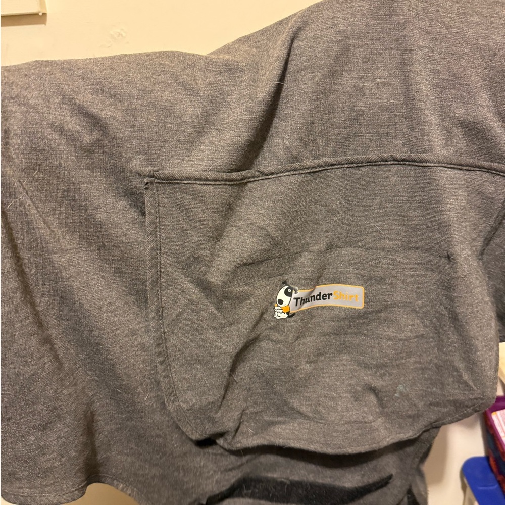 Thundershirt Gray Patch Pocket Anxiety Shirt